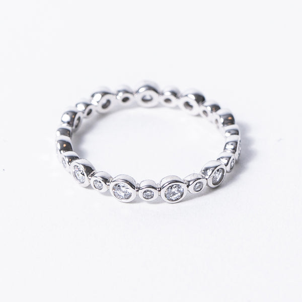 Alternating Diamond Bezel Band in White Gold