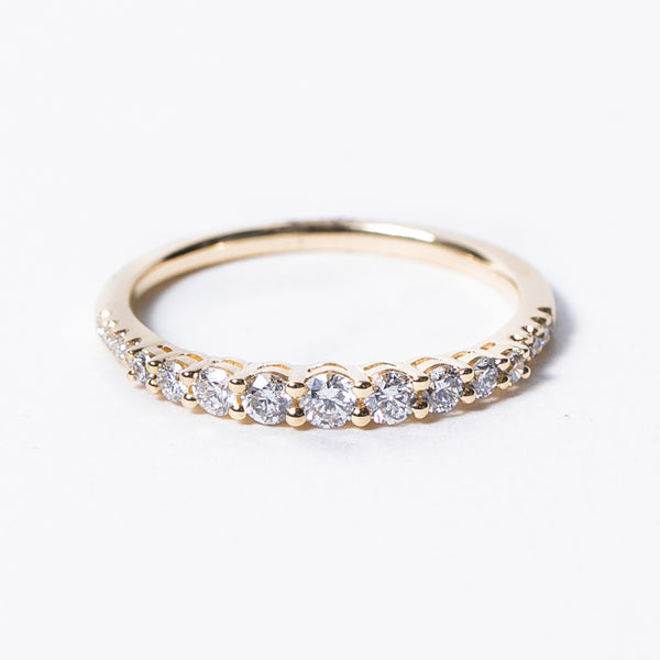 Graduated Diamond Band in Yellow Gold